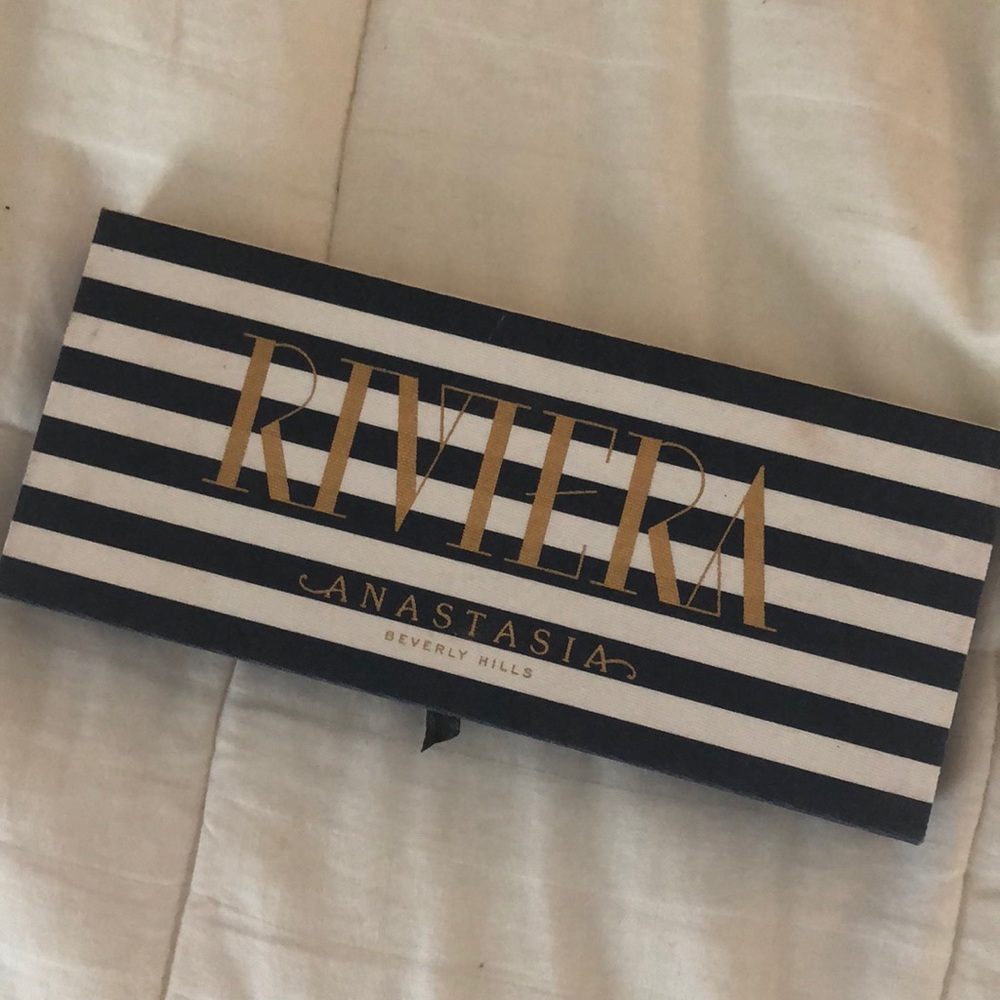Anastasia Beverly Hills Riviera Palette